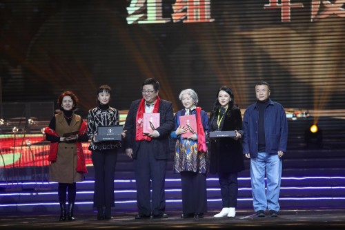 第七届“中国电视好演员”在成都揭晓 李易峰张若昀等演员获奖第3张图片